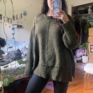 Green soft sweater